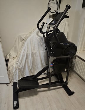 Crosstrainer Cardiostrong EX70