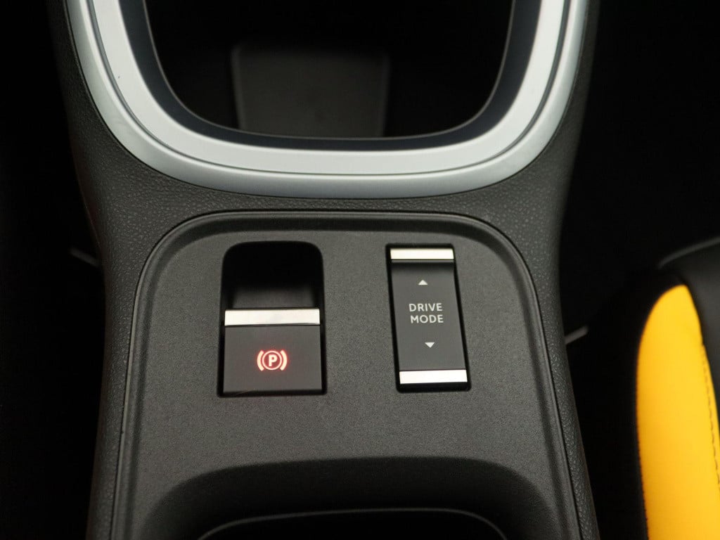 Jeep Avenger 1.2t 4xe the north face || van mossel vip voordeel || tot 8 ja