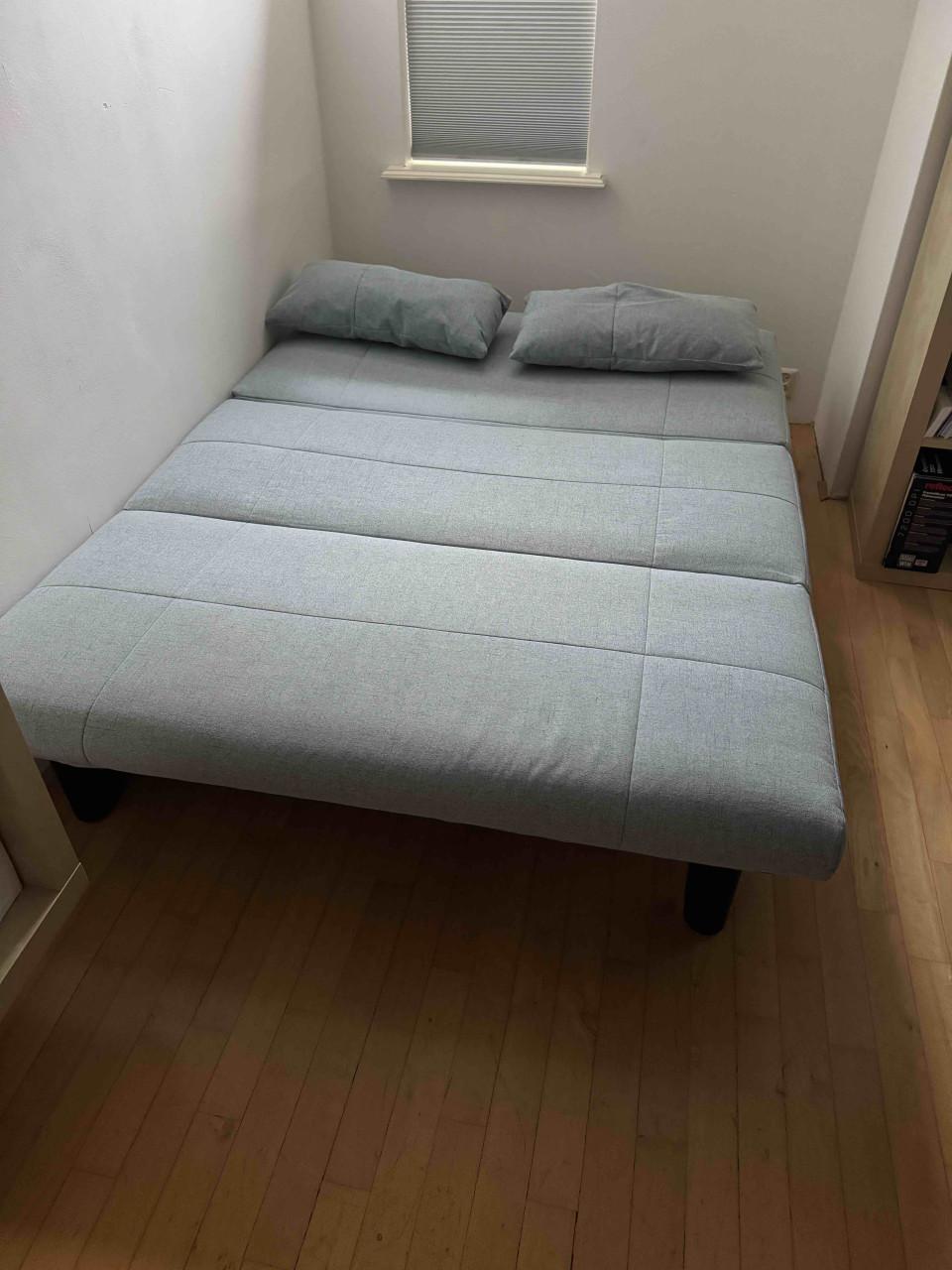 Slaapbank, gratis af te halen