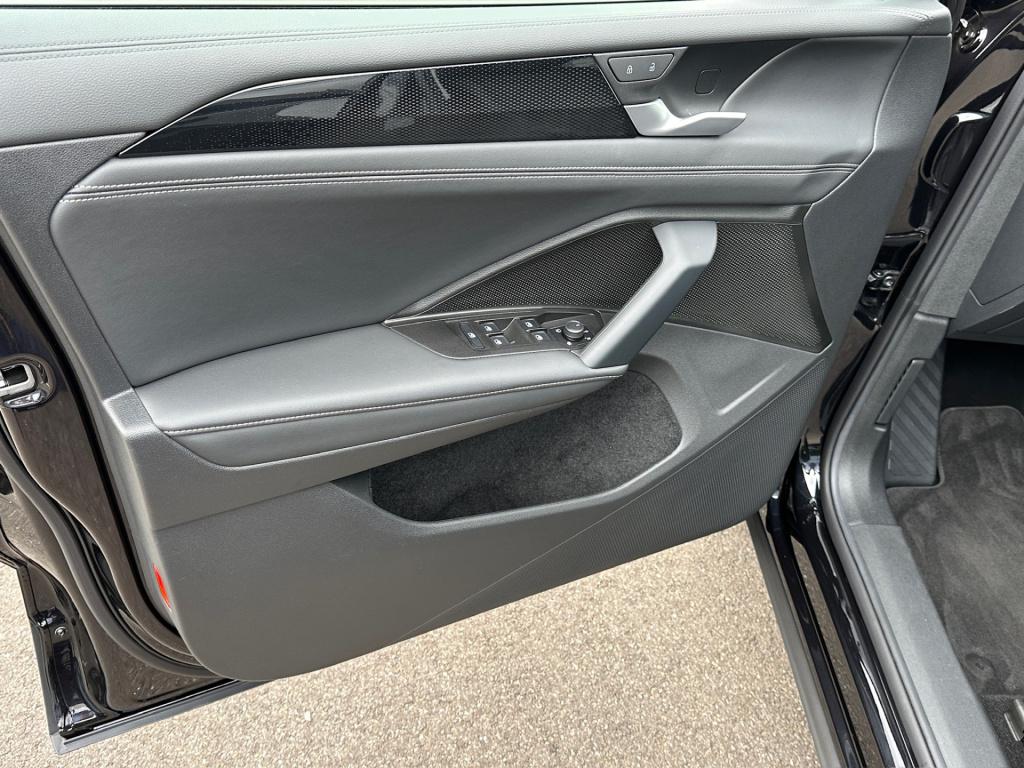 Volkswagen Tiguan 1.5 etsi life | trekhaak | camera | trekhaak | dode hoek 