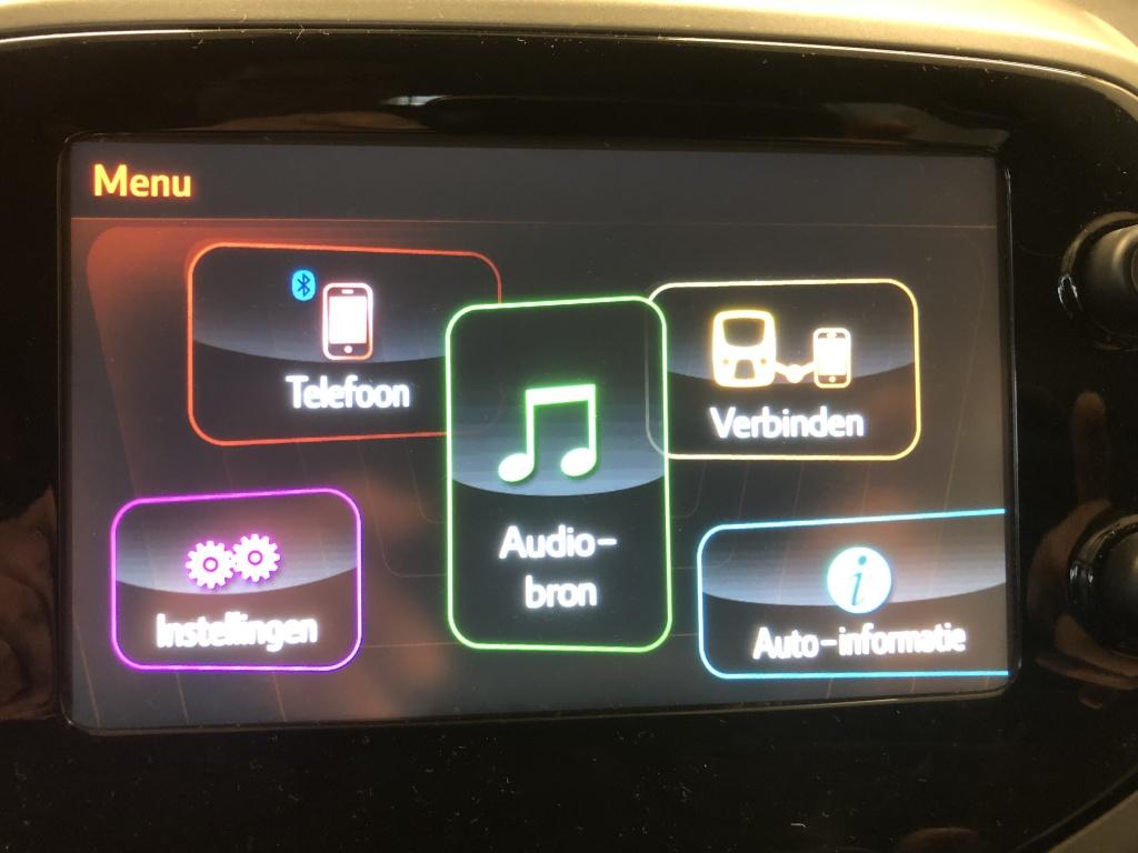 Toyota Aygo 1.0 vvt-i x-play