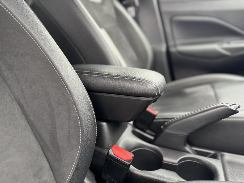 Nissan Micra 1.0 ig-t n-sport | navigatie | camera | leder/alcantara | appl