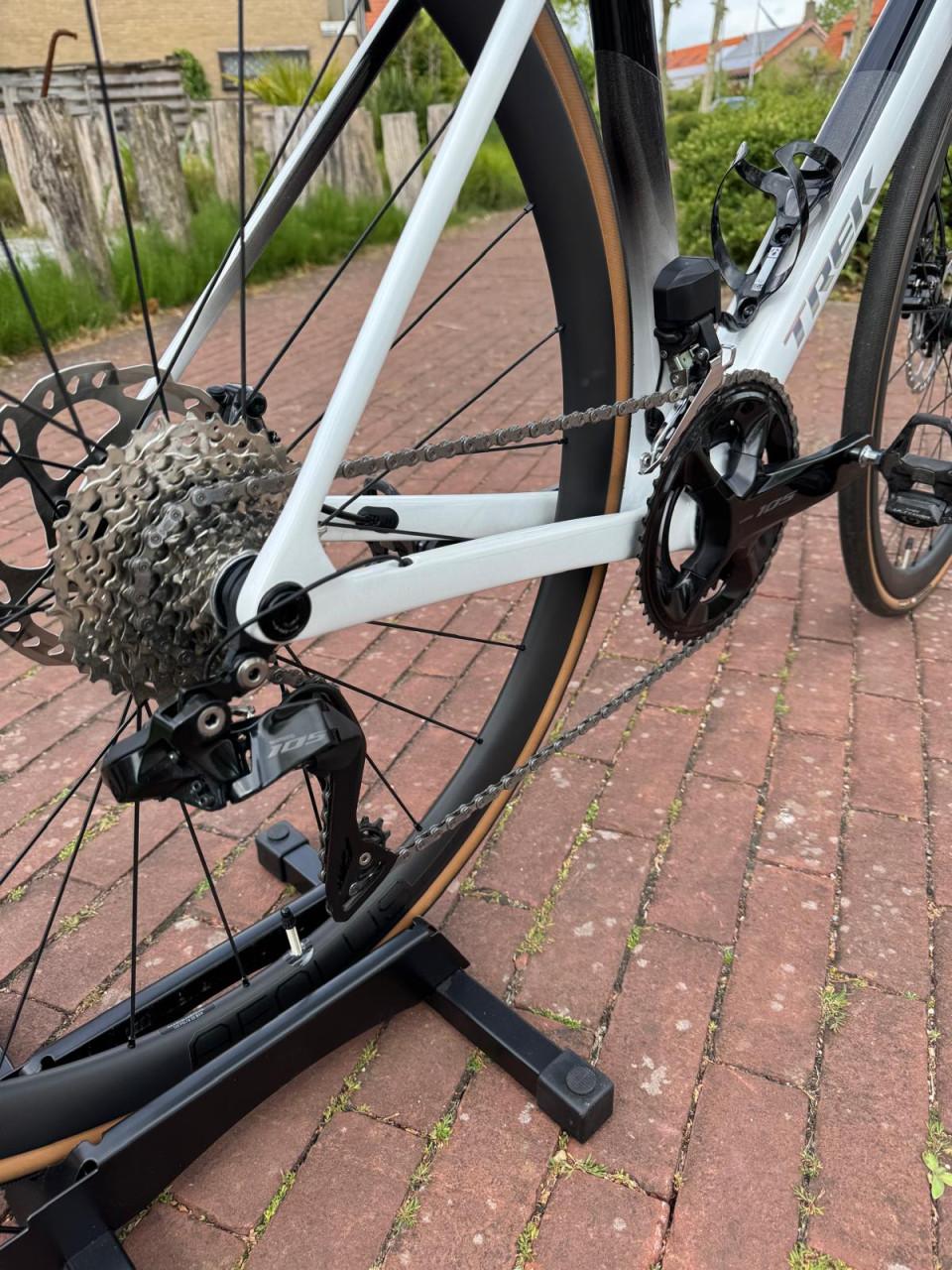 Trek Madone SL6 Zo goed als nieuw 105 DI2 !!