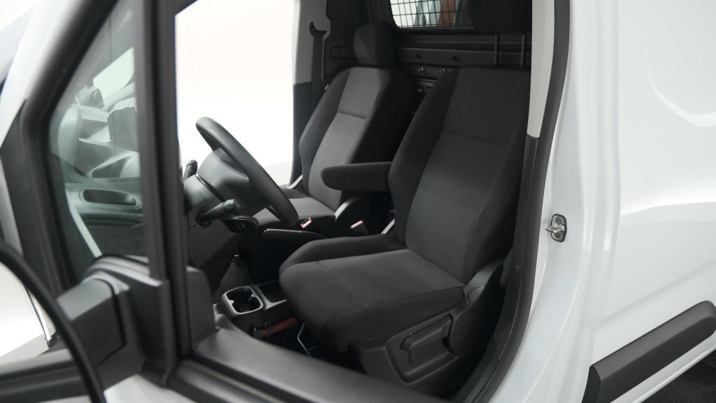 Peugeot Partner 1.5 bluehdi 100 s&s l1 | trekhaak | camera | apple carplay 