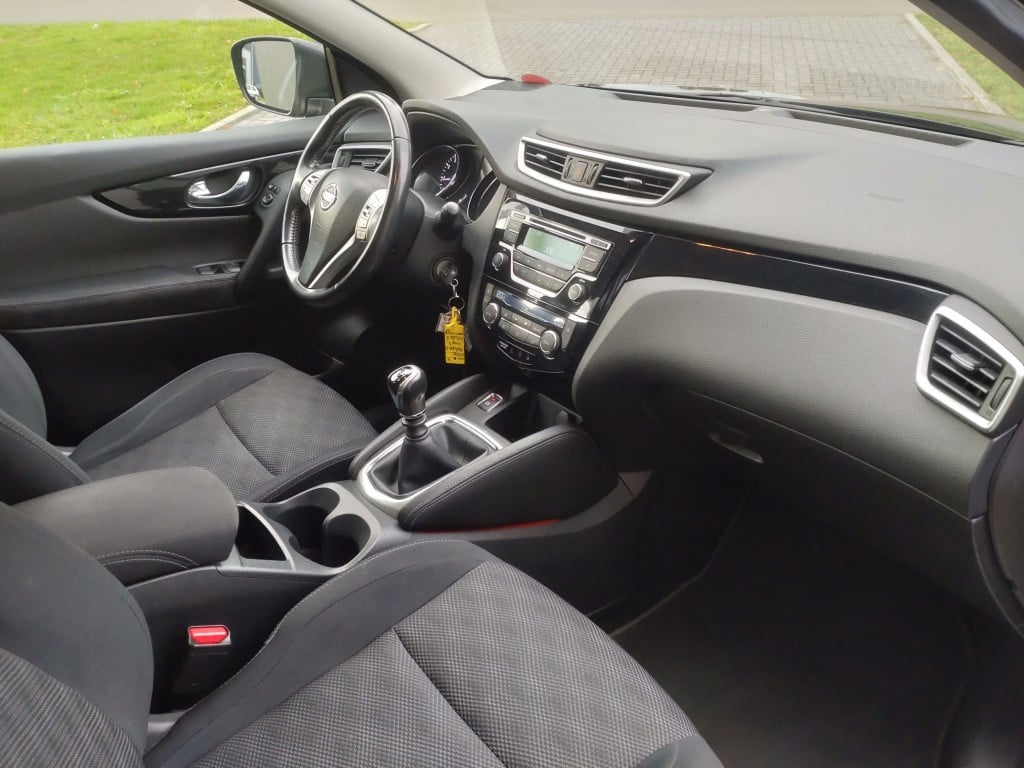 Nissan Qashqai 1.2 acenta