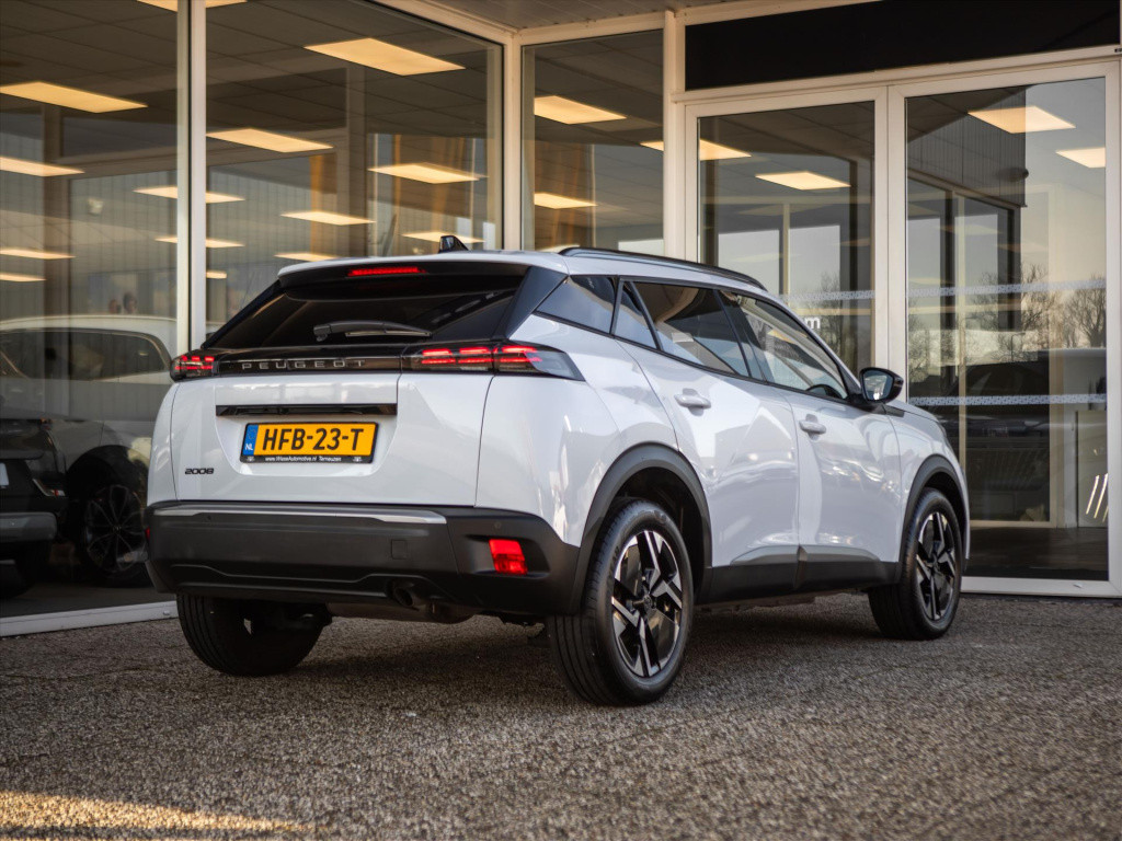 Peugeot 2008 1.2 puretech 100pk allure