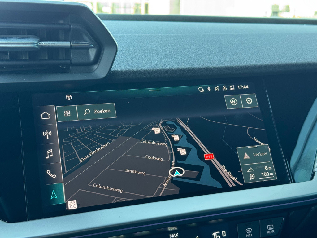 Audi A3 sportback 45 tfsi e s edition competition * panoramadak * virtual c