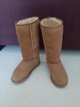 Originele hoge UGG's maat 40