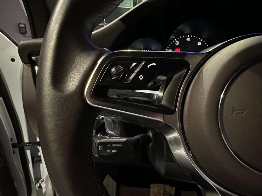 Porsche Macan 3.0 s *luchtvering*sportchrono*stoelventilatie