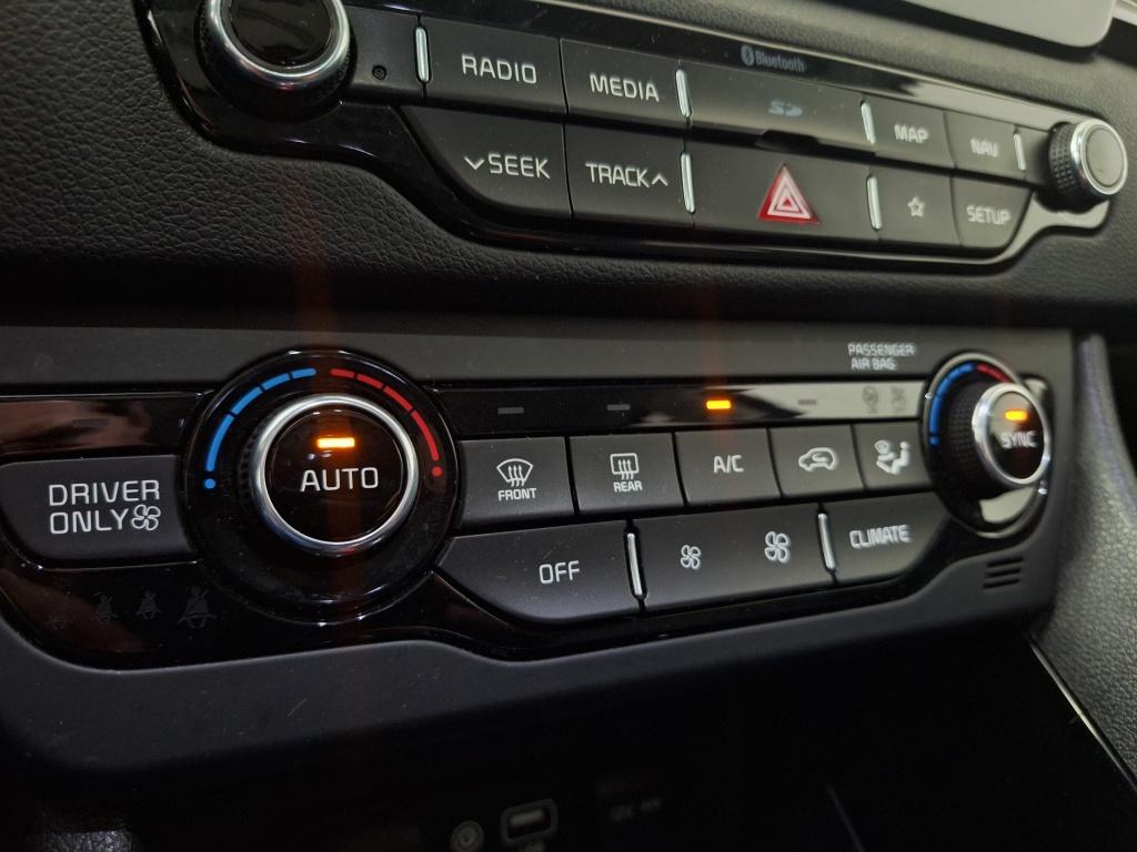 Kia Niro 1.6 gdi hybride design edition | schuif\kanteldak | stoel/stuurwie