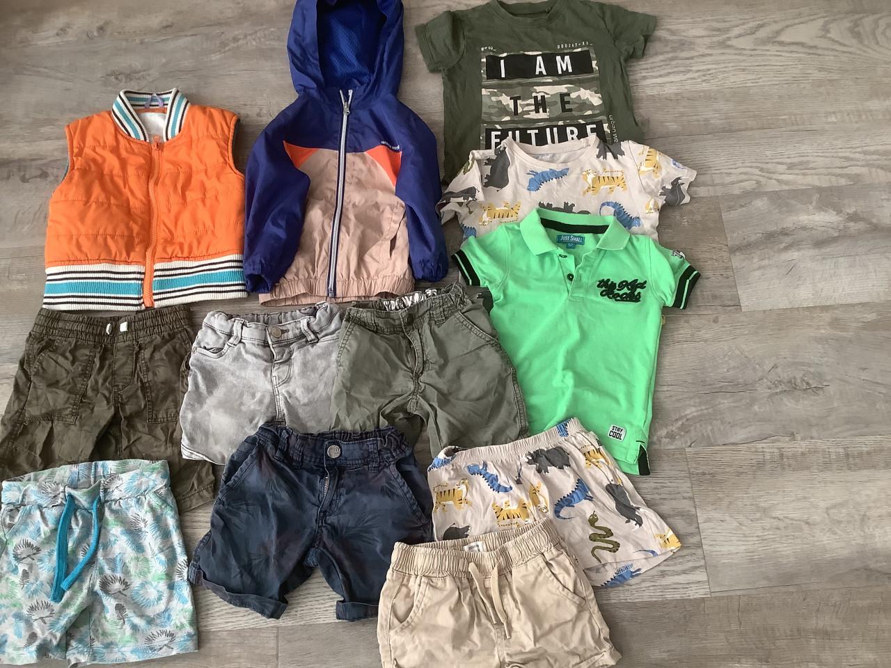 Ophalen € 30,-  Kledingpakket 81 stuks, Jongens - maat 86/92 - zie foto’s