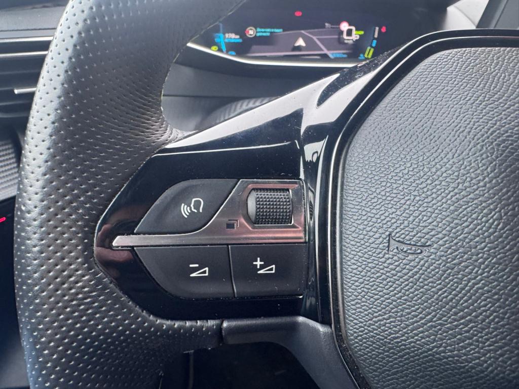 Peugeot 208 ev gt pack 50 kwh