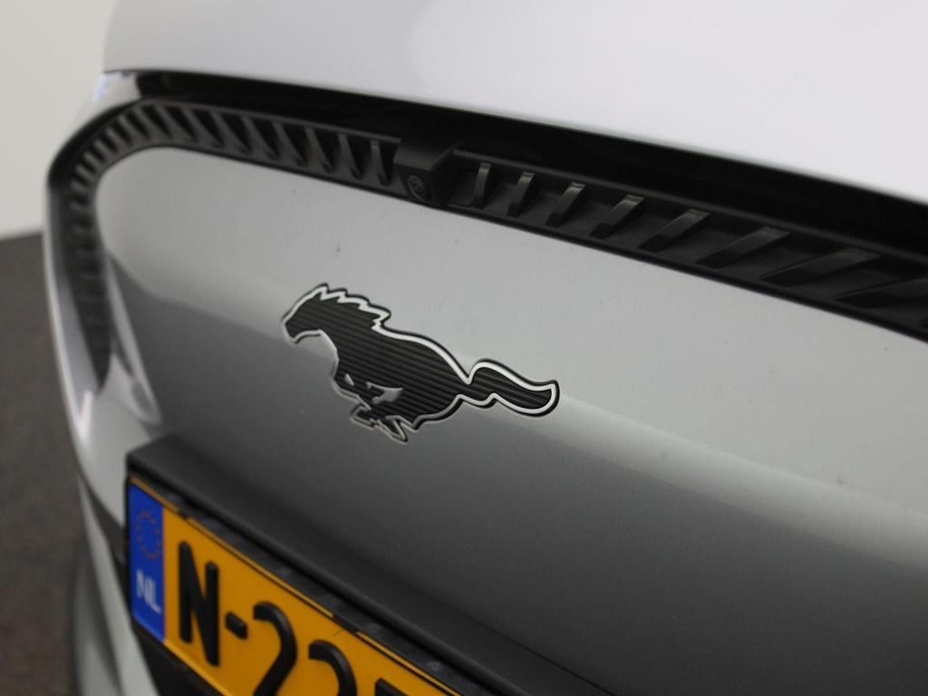 Ford Mustang Mach-e extended rwd 98 kwh | automaat | navigatie | 360 camera