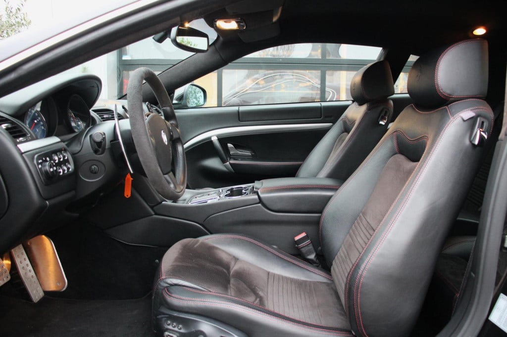 Maserati Granturismo 4.7 s mc - youngtimer - alcantara pack - xenon - nero 