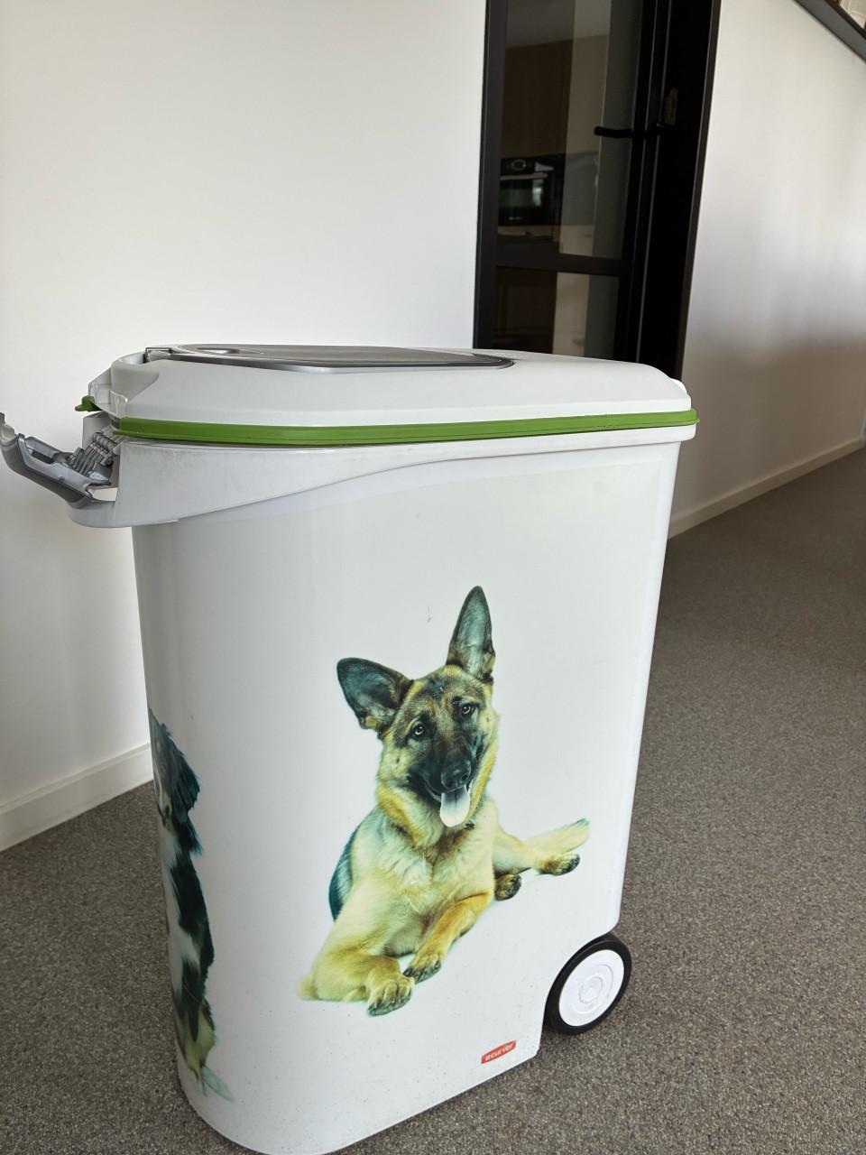 Voederton groot (20kg inhoud)
