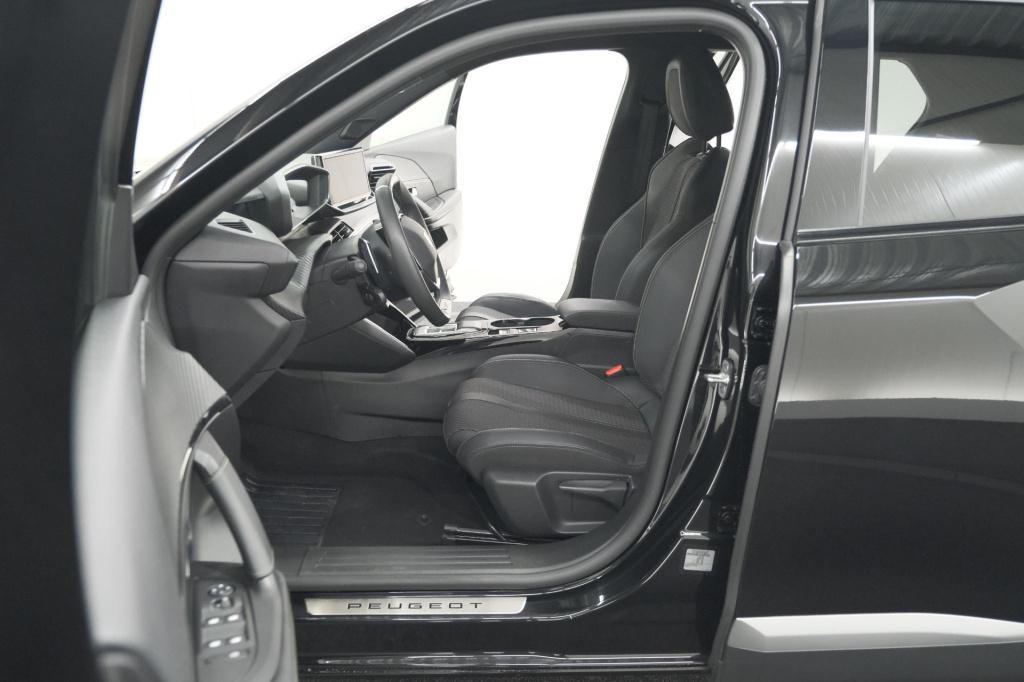 Peugeot 2008 puretech 130 eat8 gt | camera | parkeersensoren | apple carpla