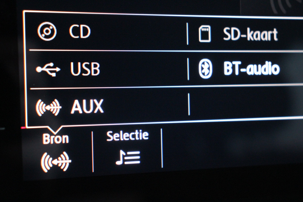 Volkswagen Golf 2.0 tsi gti | pano. | dynaudio