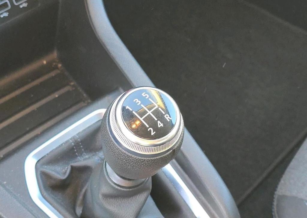 Renault Clio 1.0 tce 100 zen - trekhaak