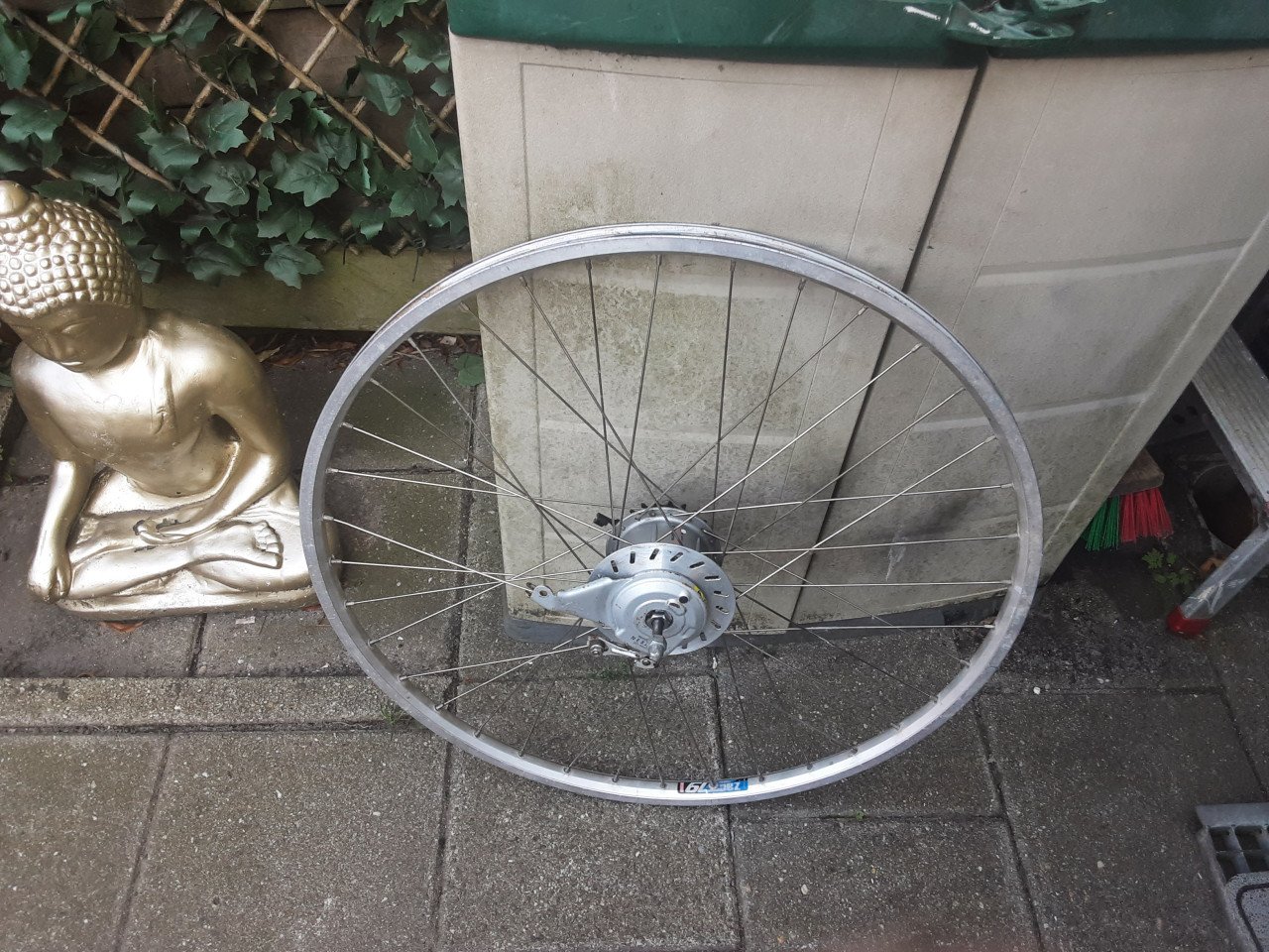 28 inch nexus achterwiel, 8 speed, rollerbrake rem