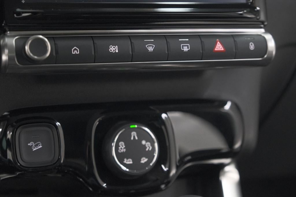 Citroen C3 Aircross puretech 130 eat6 max | allseason banden | parkeersenso