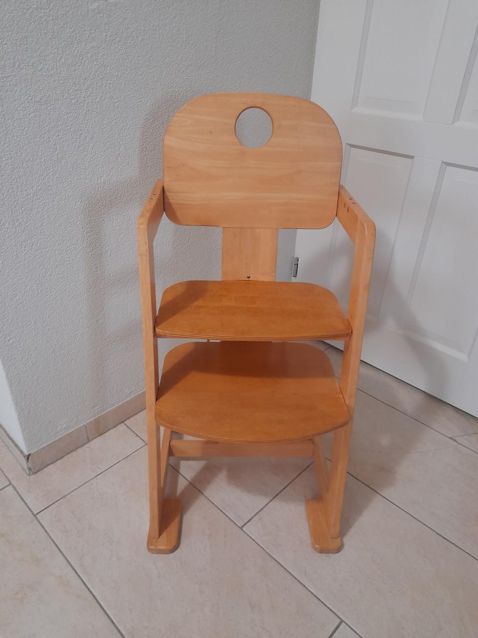 Kinderstoel ( in goede staat )