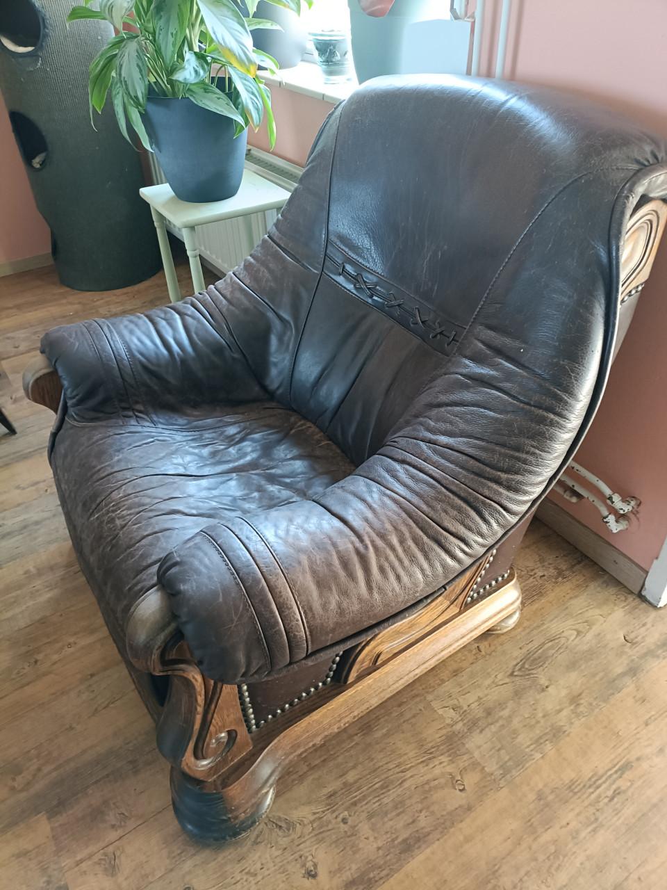 Grote leren stoel gratis