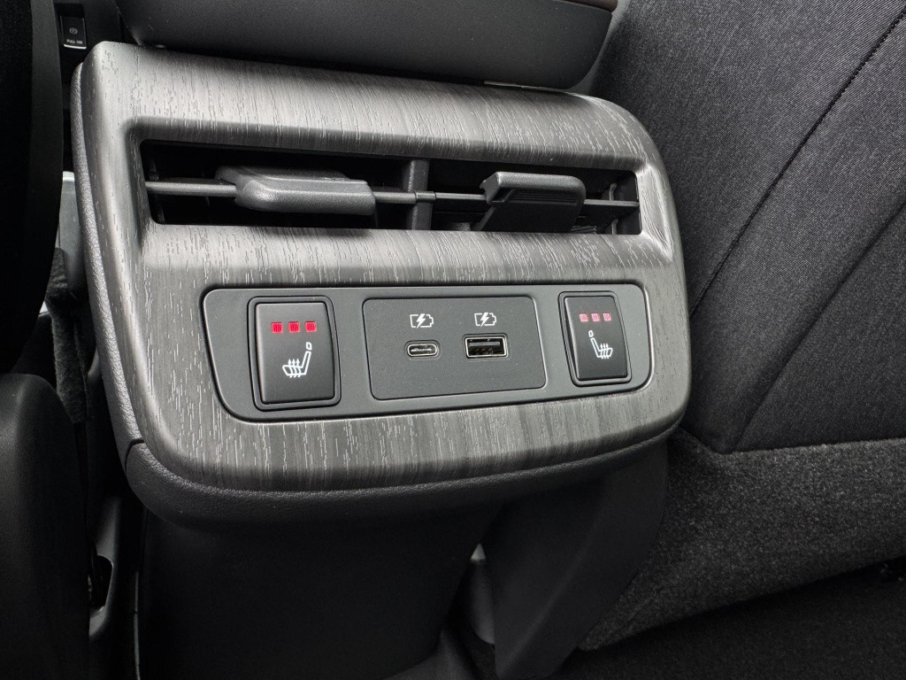 Nissan Ariya advantage edition plus 91 kwh