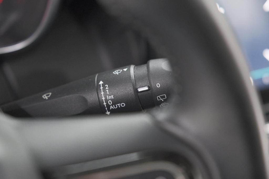 Citroen C3 Aircross puretech 110 s&s shine | panoramadak | apple carplay | 