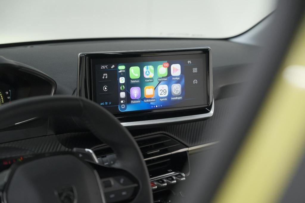 Peugeot 208 1.2 hybrid 110 e-dcs6 style | parkeersensoren | apple carplay |