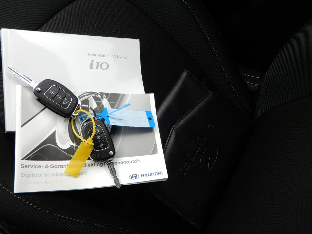 Hyundai I 10 1.0i comfort | airco | cruise | 1e eigenaar | lage km-stand