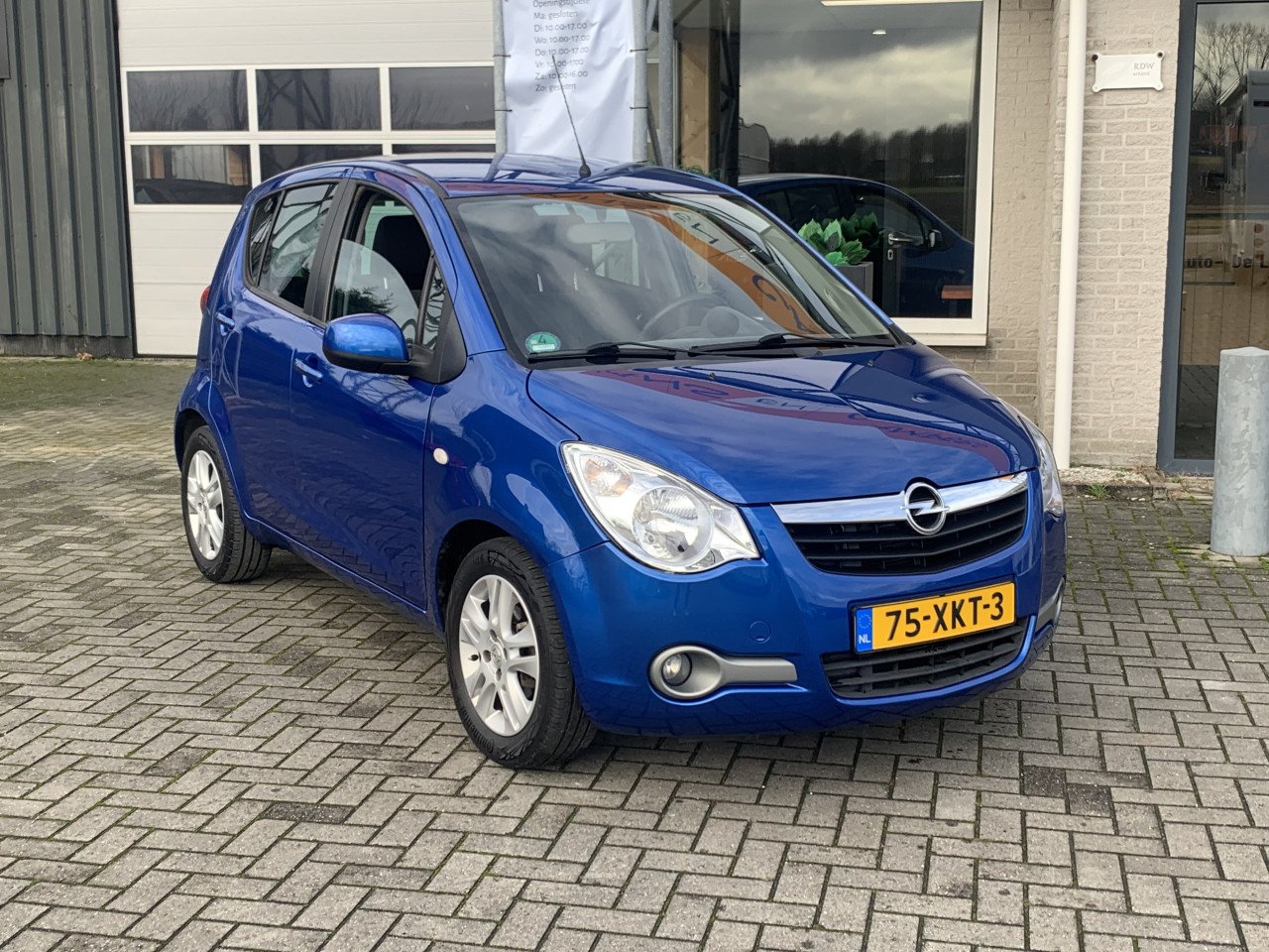 Opel Agila Edition(1e eigenaar , nieuwstaat, airco)