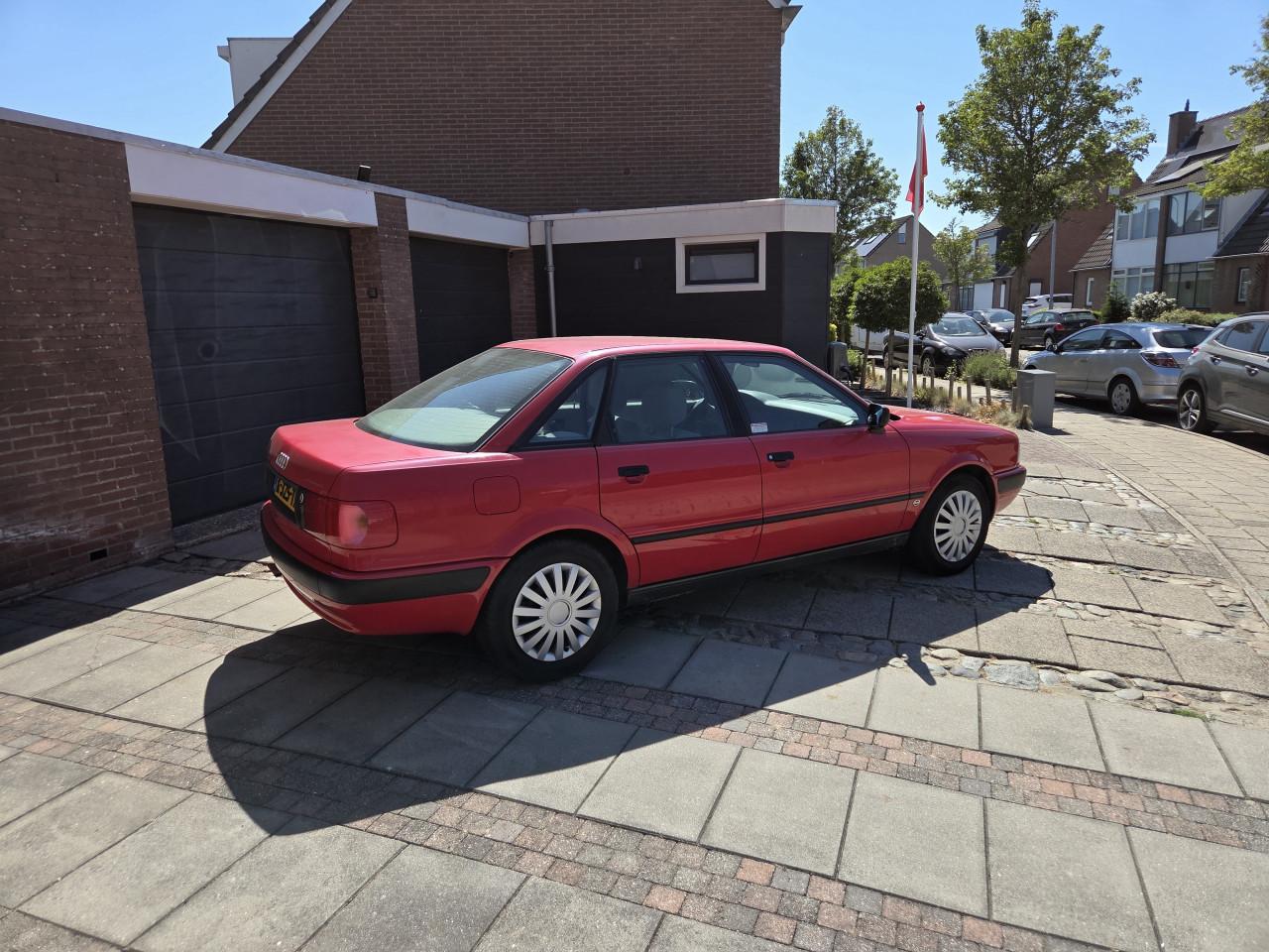 Audi 80 1992 rood
