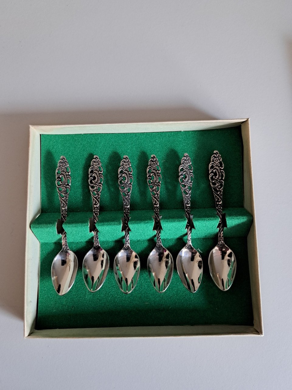 Sola cocktail lepeltjes voor b.v. advocaat.