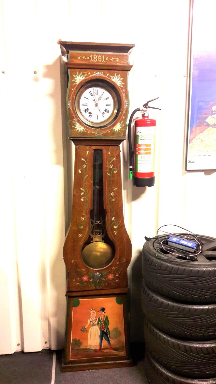 Uit verzameling echt antieke klokken te koop