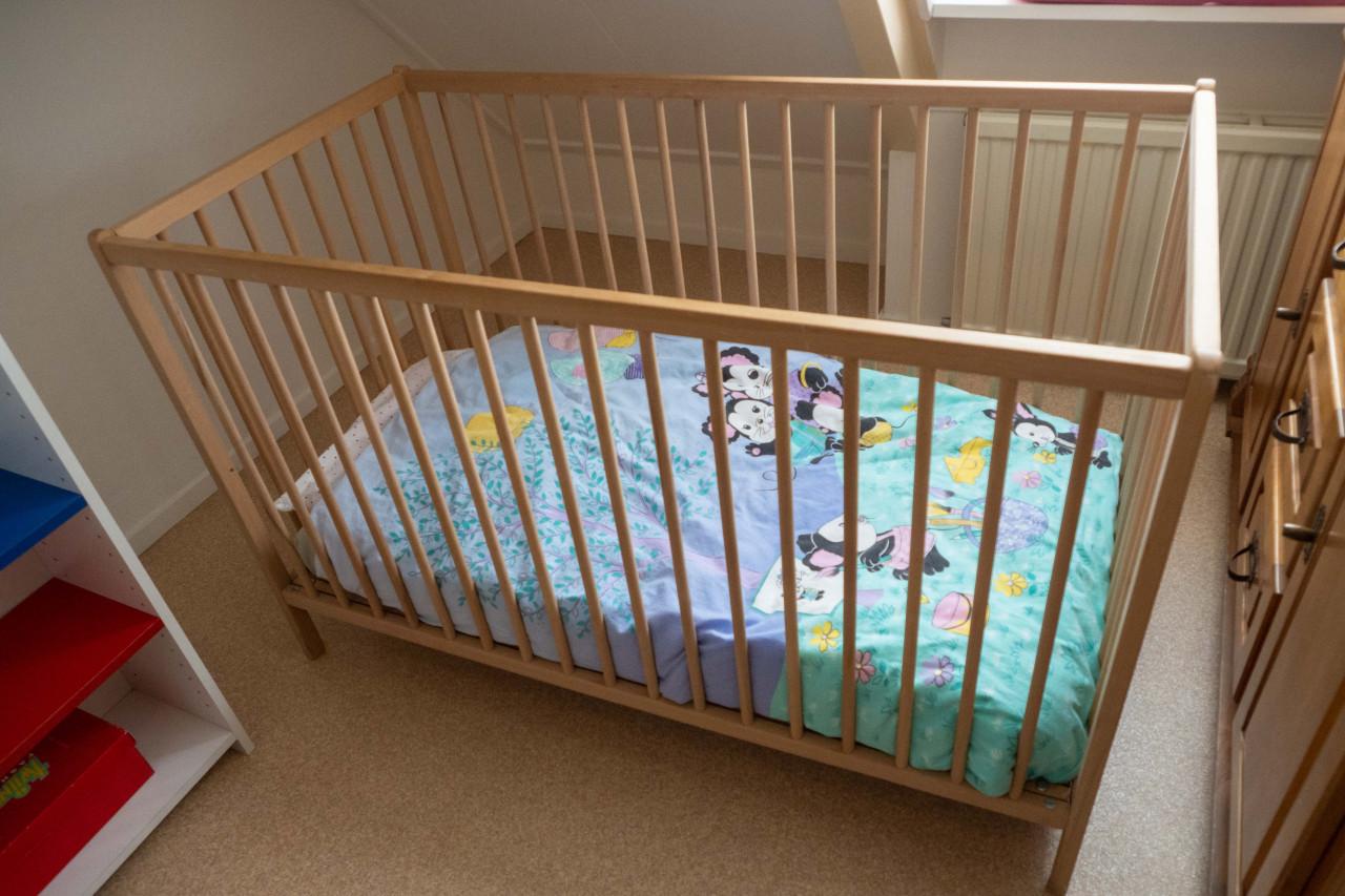 Mooi ledikantje 60 x 120 cm.