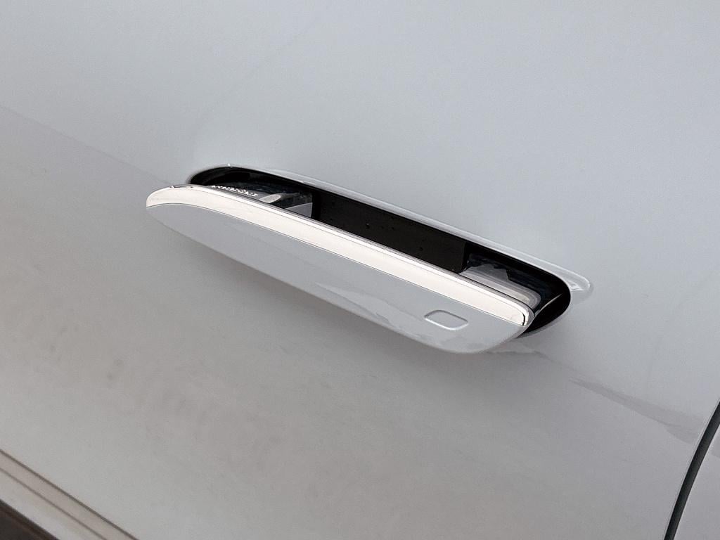 Mercedes-Benz Cla 250+ launch edition 85 kwh | nightpakket | memorypakket |