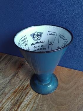 Emaille Vintage Edy Maatbeker Petrolblauw Goud