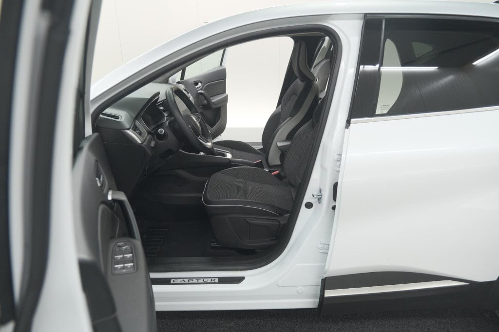 Renault Captur tce 90 intens | camera | navigatie | parkeersensoren | apple