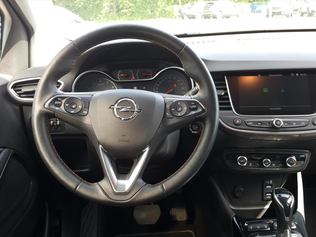 Opel Crossland X innovation 1.2-110pk automaat(eat6) applecarplay&android a