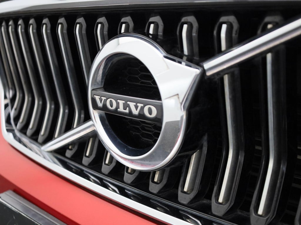 Volvo XC40 1.5 t5 recharge inscription expression | navigatie | camera | cl
