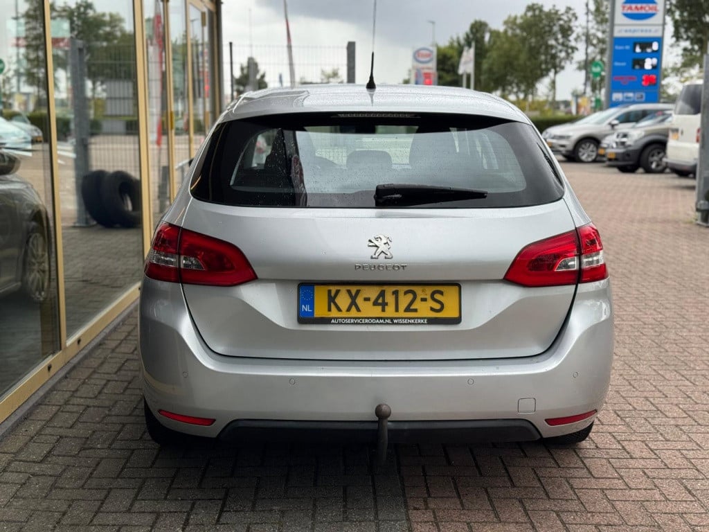 Peugeot 308 sw 1.2 puret.blue lease