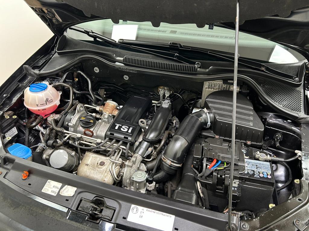 Volkswagen Polo occasion 1.2 tsi cross | zwart | tweedehands volkswagen pol