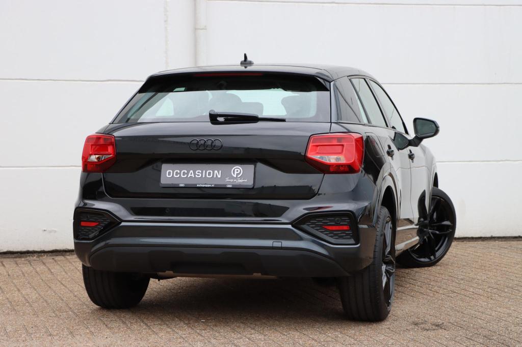 Audi Q2 35 tfsi advanced edition 150pk s-tronic zwart optiek