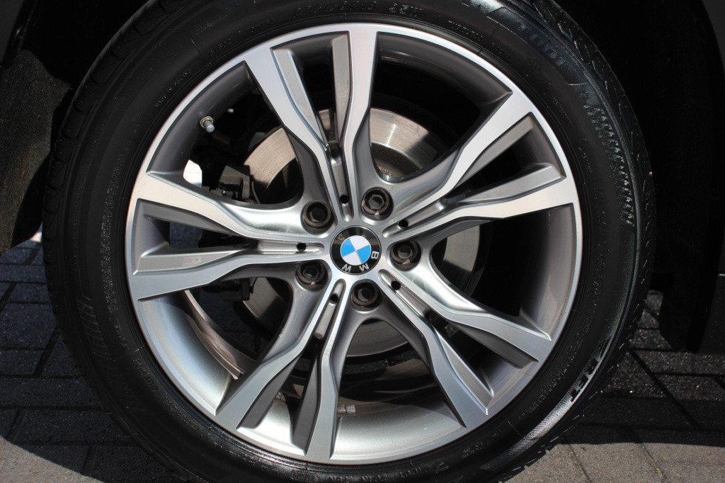 BMW X1 xdrive25i centennial high executive | leder | navi | cruise