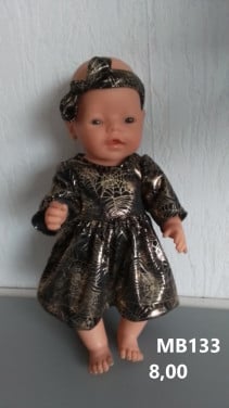 Poppenkleertjes baby born. Halloween set. Opbrengst KiKa.