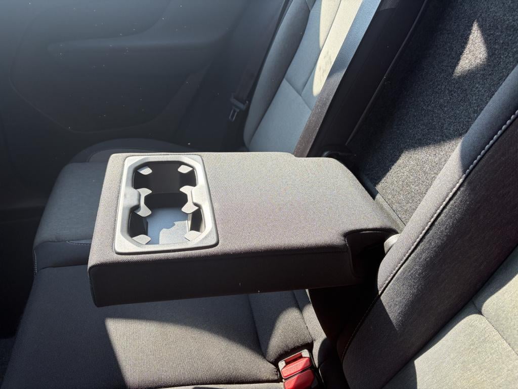 Volvo XC40 1.5 t4 plug-in hybrid plus dark