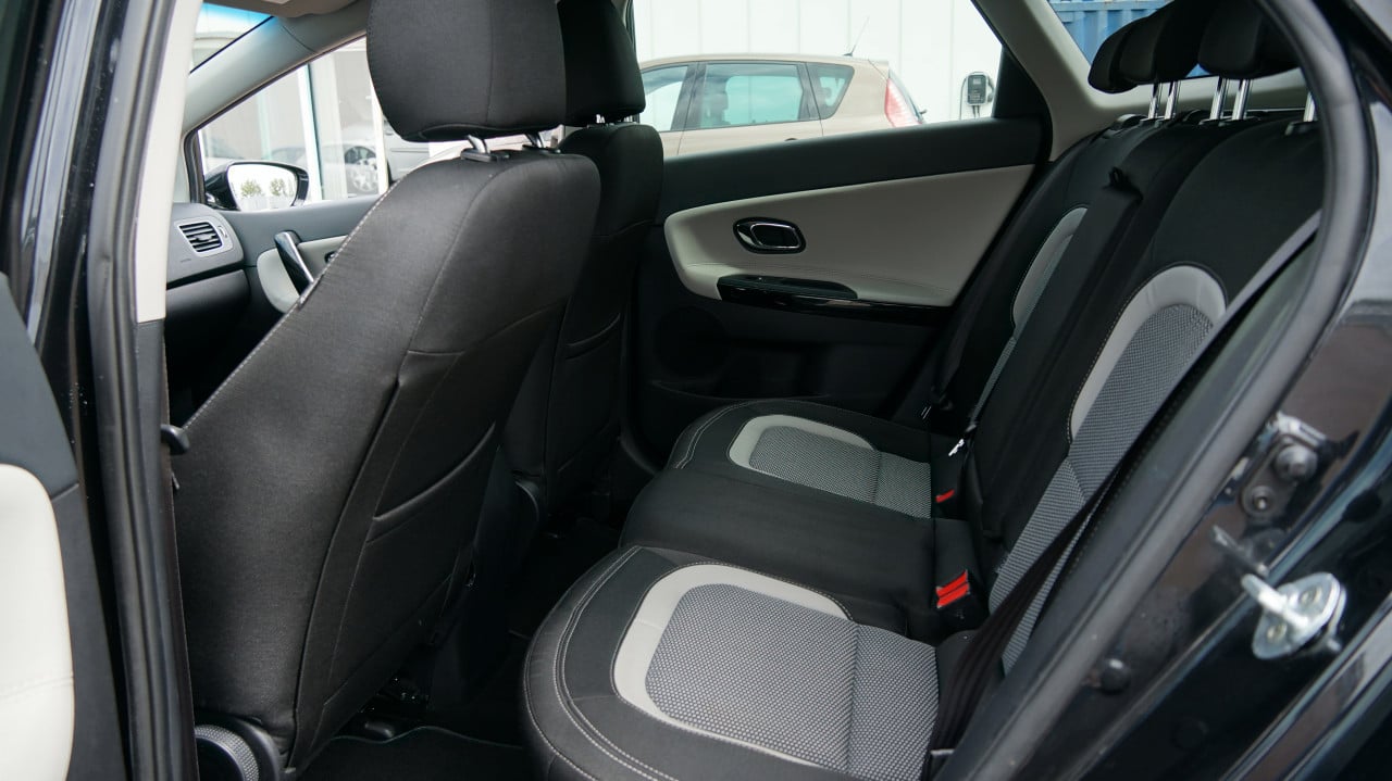Kia cee'd Sportswagon 1.6 GDI BusinessLine rijklaar incl garantie