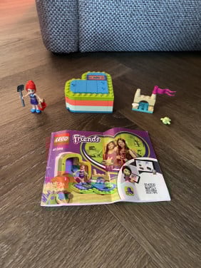 Lego Friends: Mia's hartvormige zomerdoos 41388