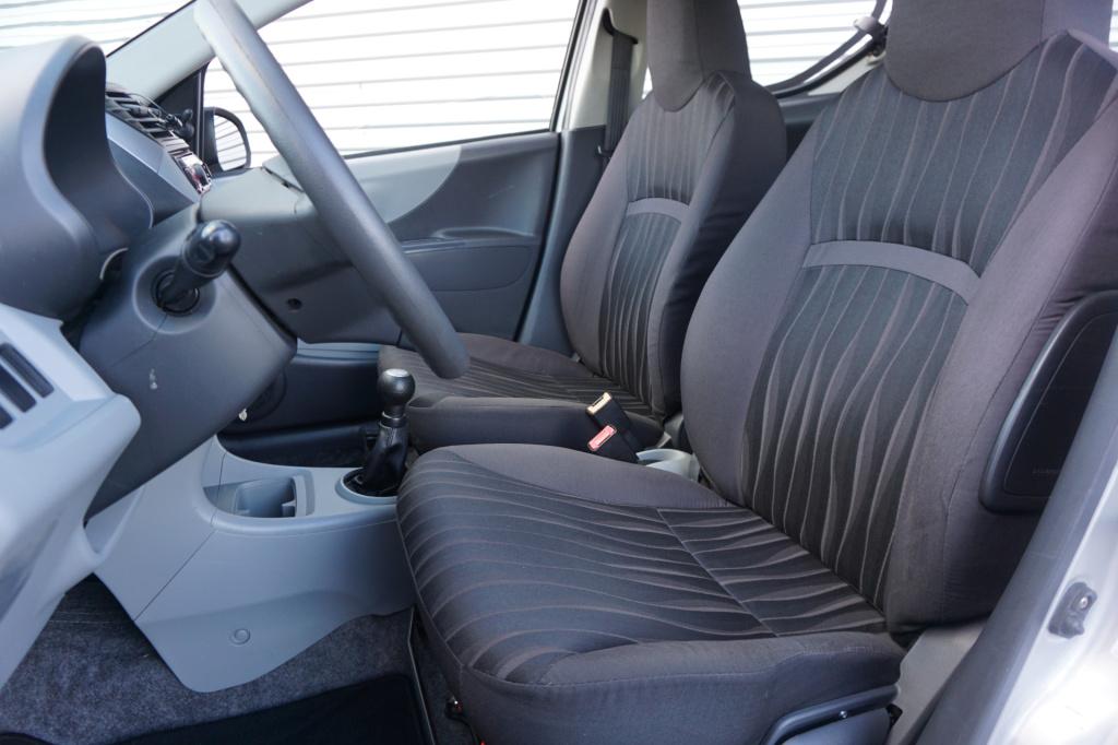 Nissan Pixo 1.0 look airco / elektr. ramen / lm velgen / nap