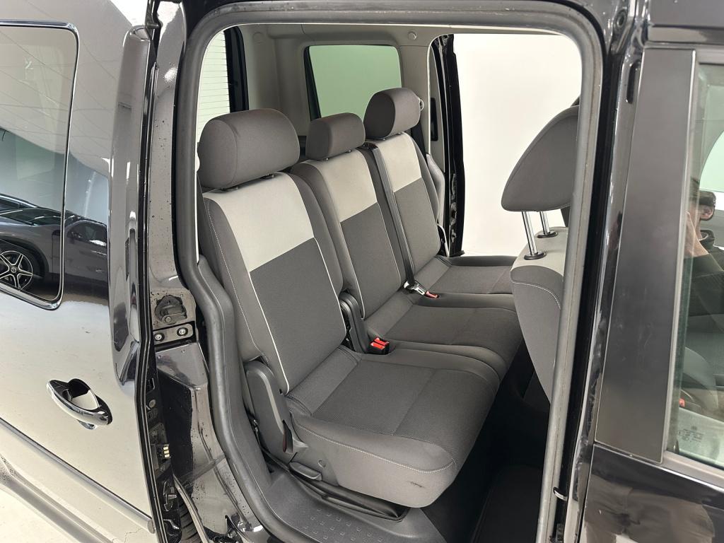 Volkswagen Caddy 1.2 tsi trendline | trekhaak | navigatie | 5 persoons |